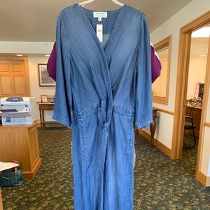 Jean jumpsuit with pockets